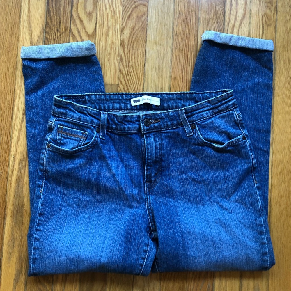 Levi’s Mid Rise Skinny Cropped Jeans | 12S Short